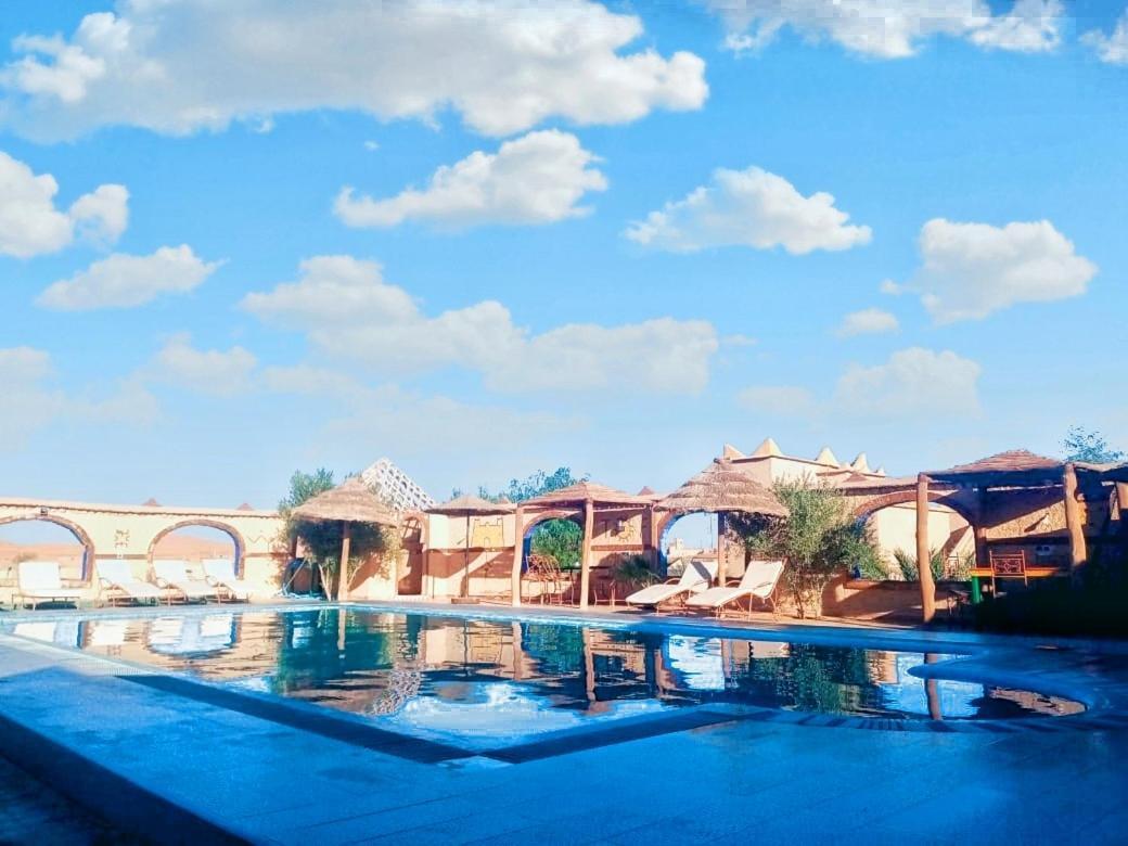 Hotel Dar Tafouyte à Merzouga Extérieur photo