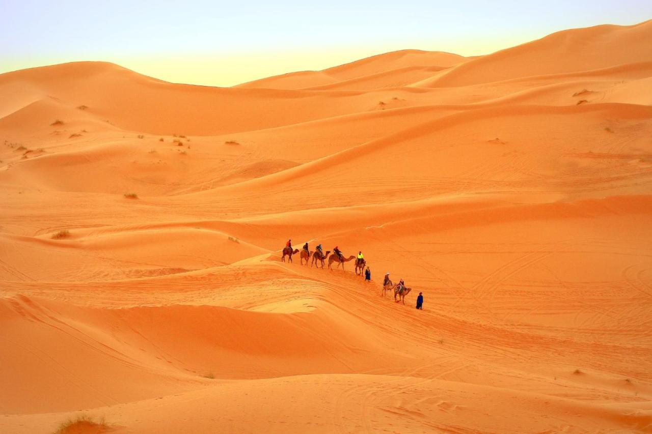 Hotel Dar Tafouyte à Merzouga Extérieur photo
