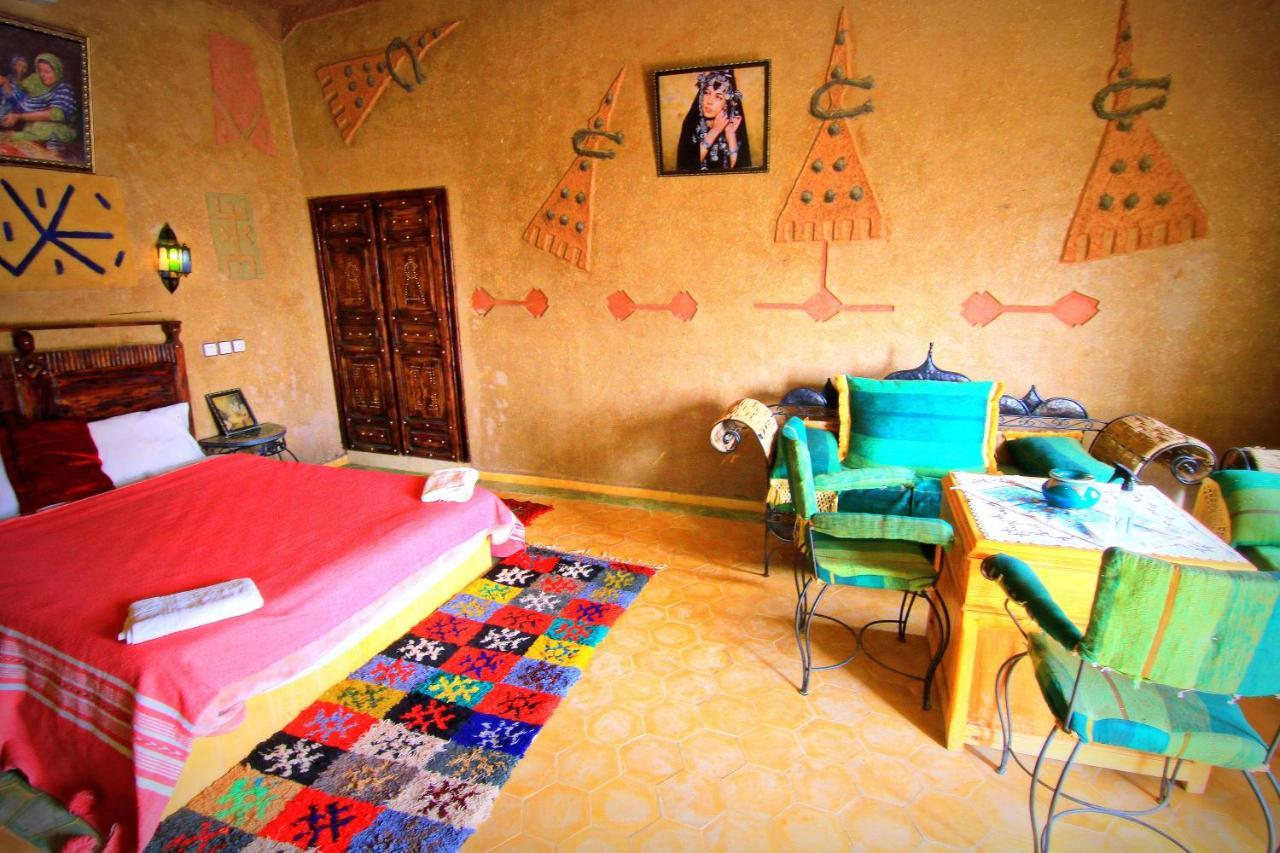 Hotel Dar Tafouyte à Merzouga Extérieur photo