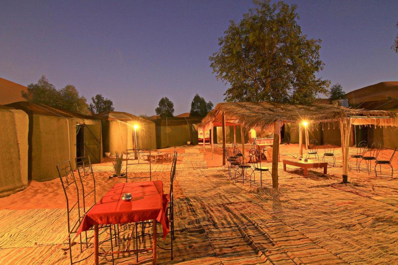 Hotel Dar Tafouyte à Merzouga Extérieur photo